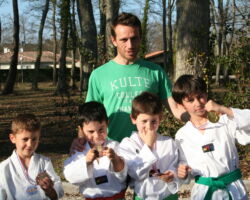 Enzo, _, Jordan et Tom