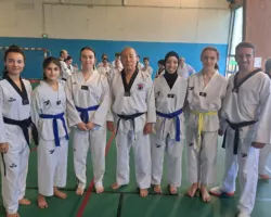 Marie, Sybille, Sarah, Maitre Lee Moon Ho, Inès, Mathis, Richard